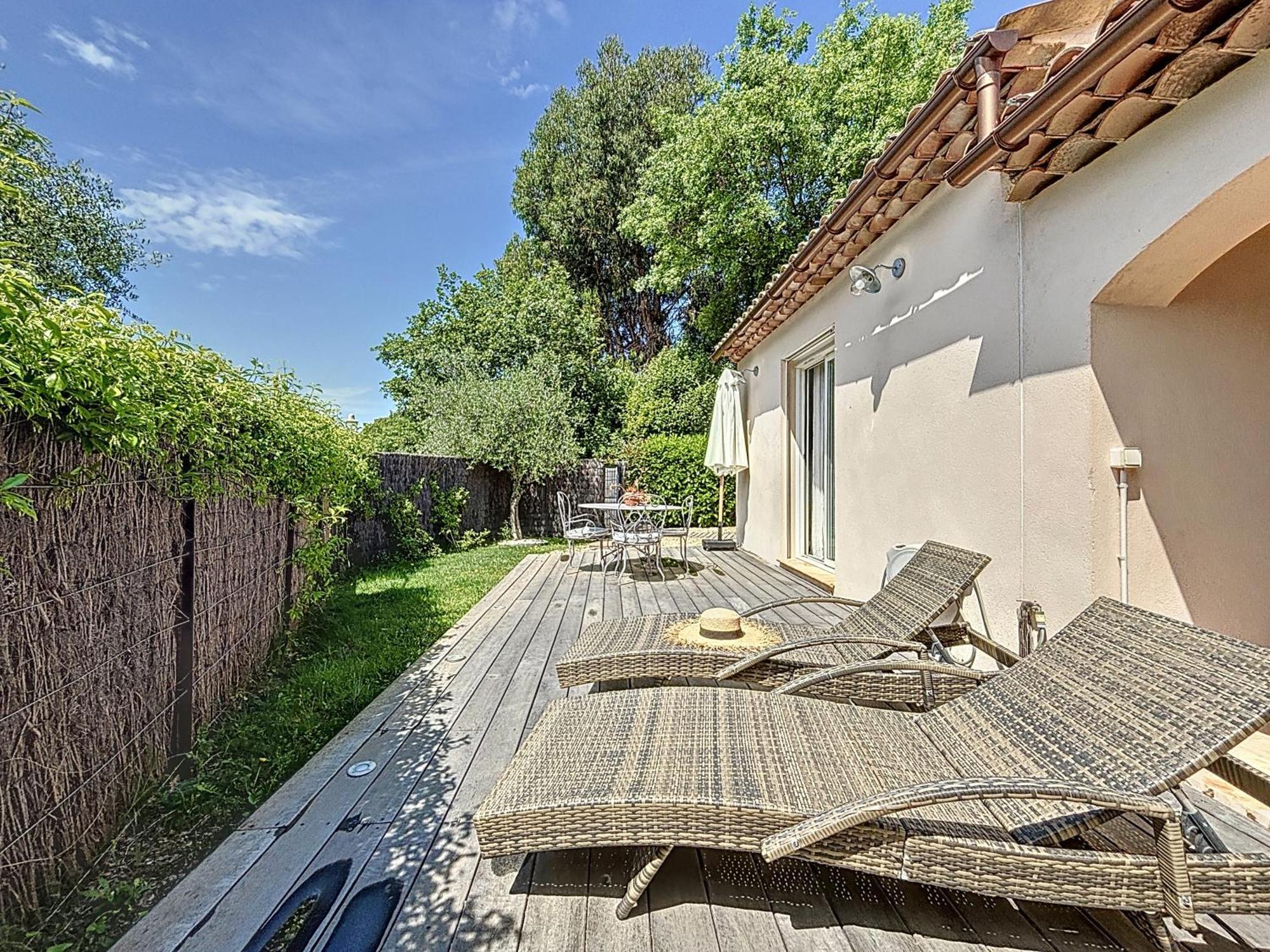 Villa "L'Emeraude - Maison D'Hotes - Jardin Et Parking Prives - فالبون المظهر الخارجي الصورة